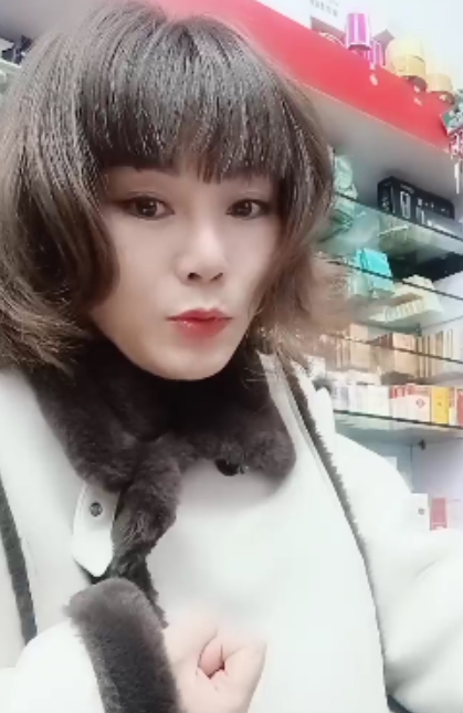 86.6G肥姐杂货搭讪私房俱乐部155V丰满合集